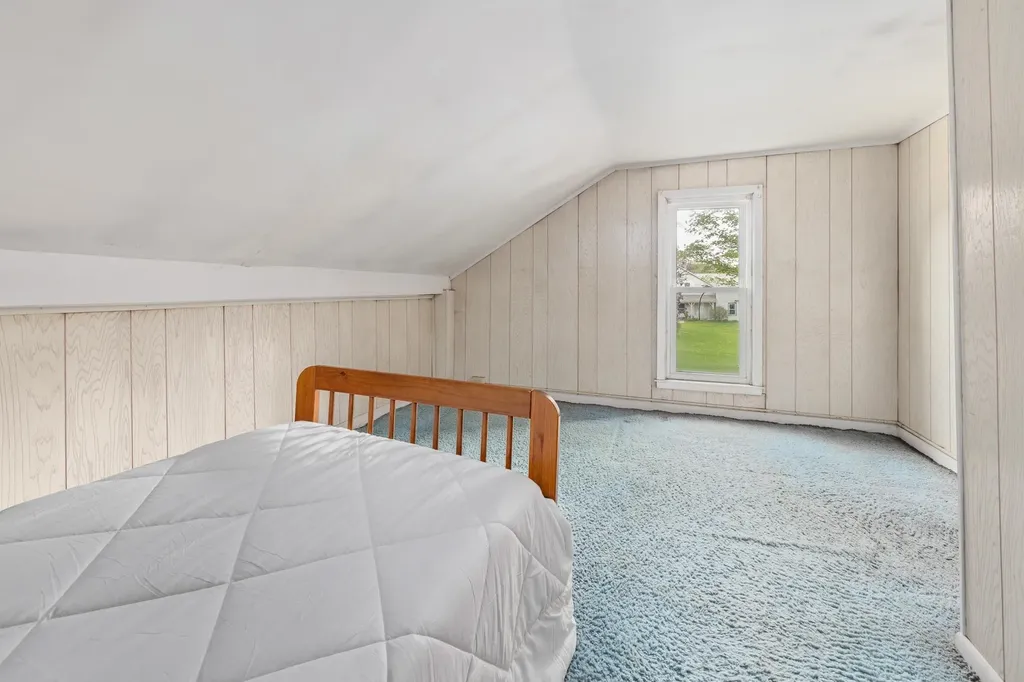 1384 Route 153 Rupert VT 05776