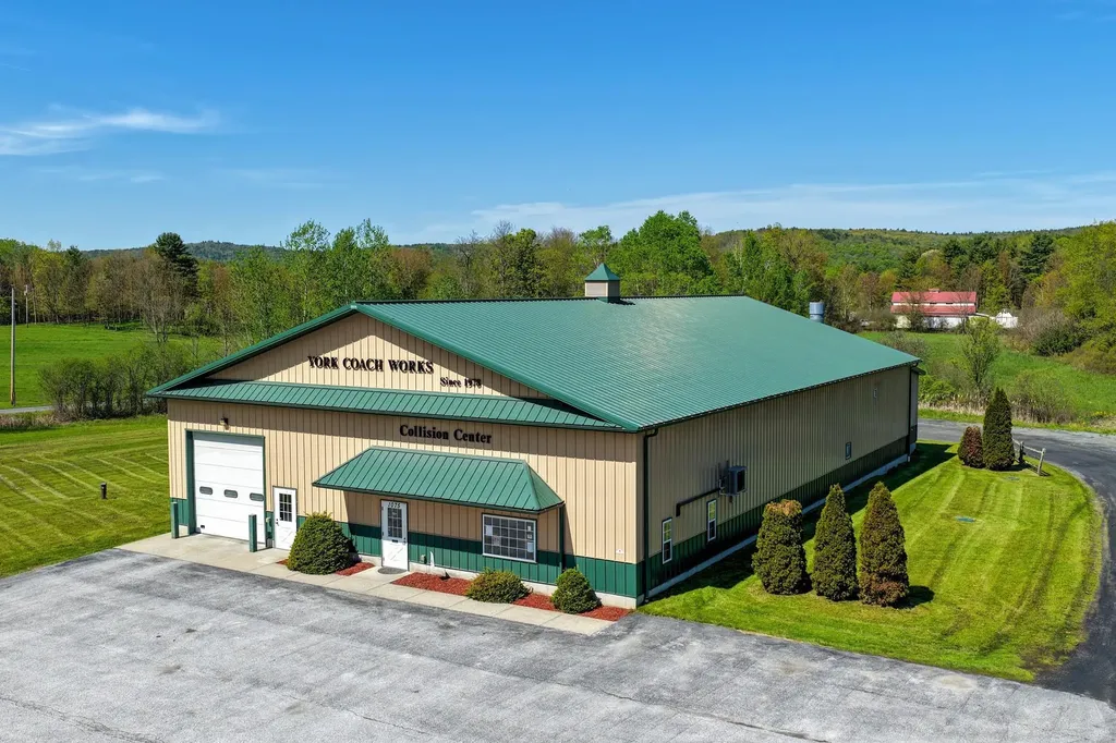 1075 Vt Route 30 North Poultney VT 05764