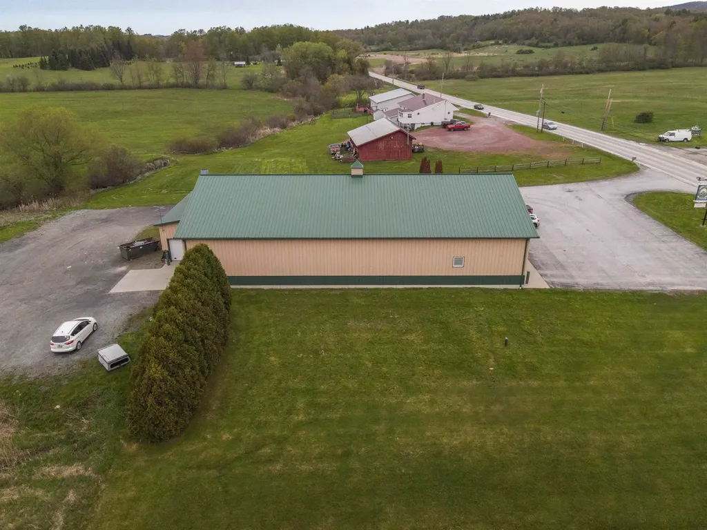1075 Vt Route 30 North Poultney VT 05764