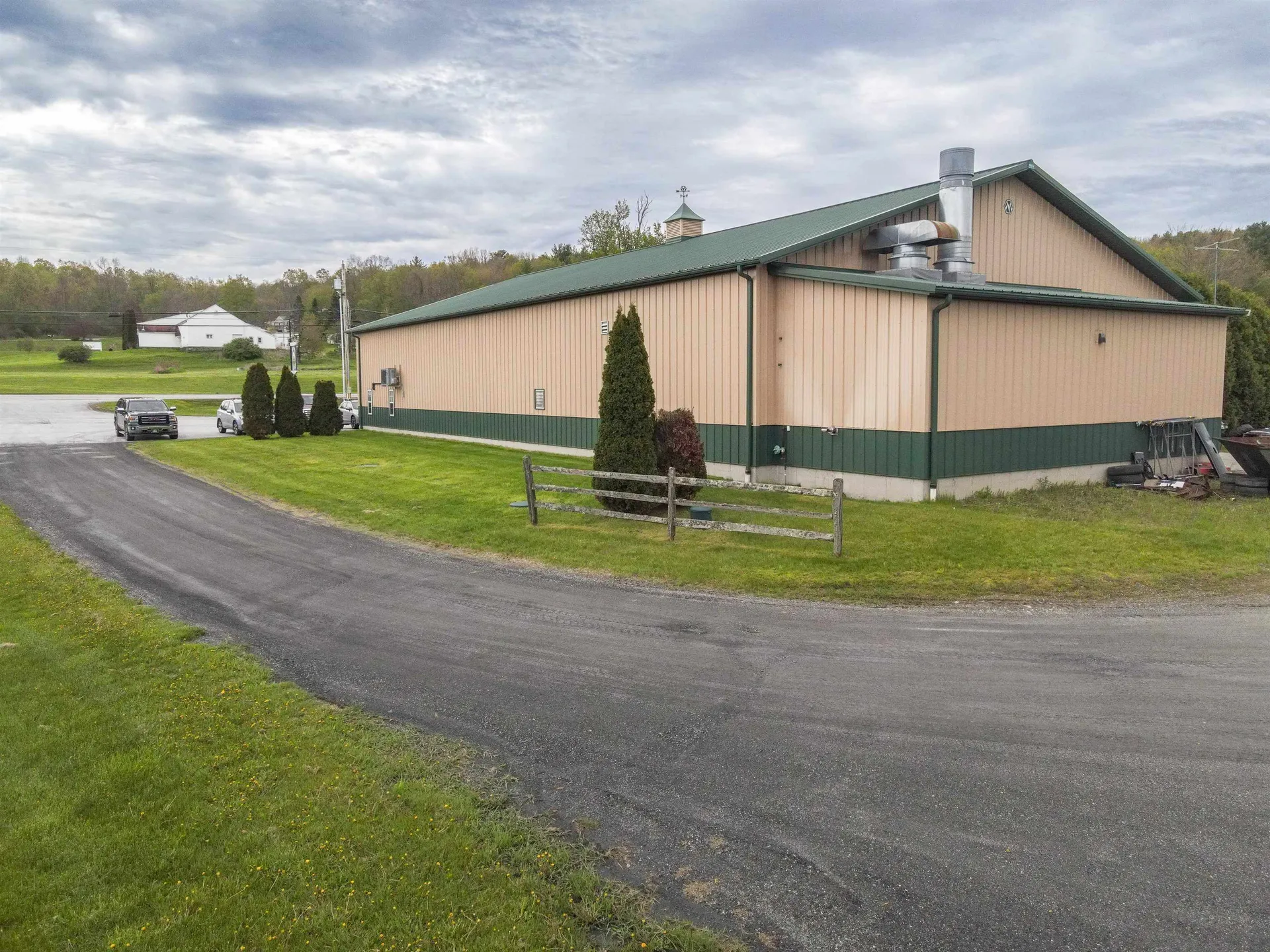 1075 Vt Route 30 North Poultney VT 05764