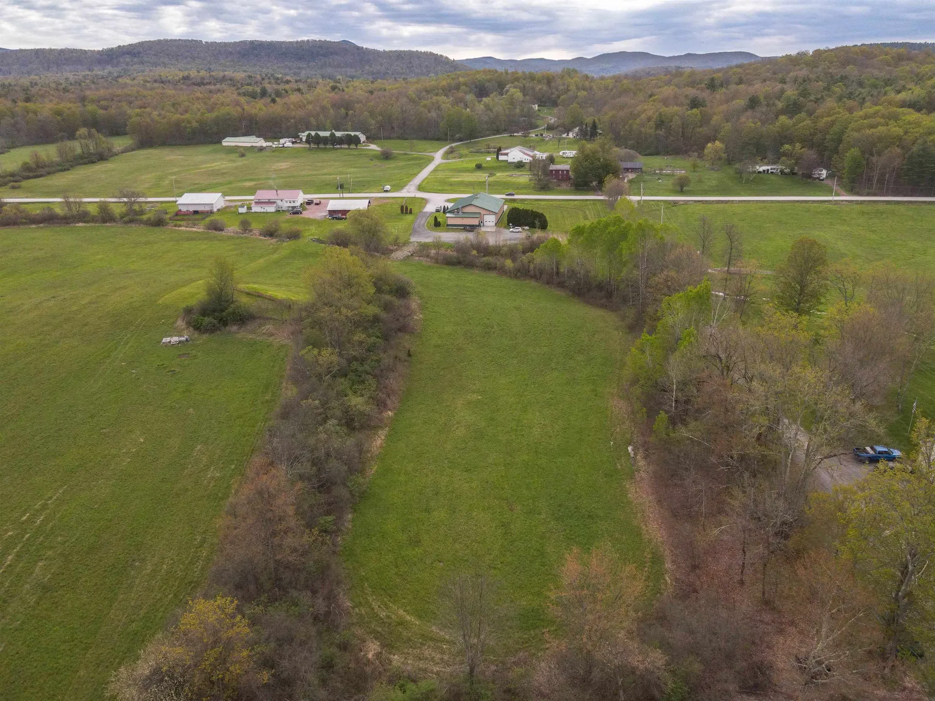 1075 Vt Route 30 North Poultney VT 05764