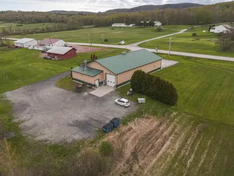 1075 Vt Route 30 North Poultney VT 05764