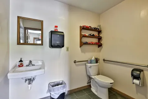 1075 Vt Route 30 North Poultney VT 05764