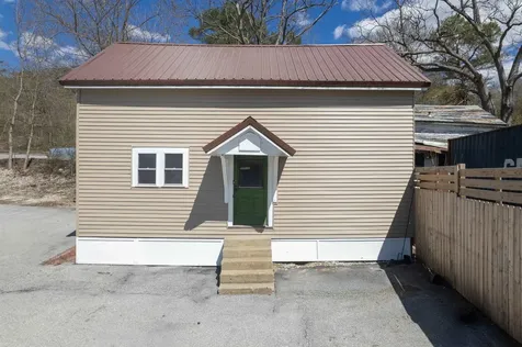 168 N. Main Street Rutland City VT 05701