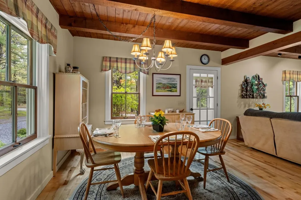 409 Hollow View Road Stowe VT 05672