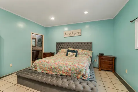 65 Green Mountain Road Effingham NH 03882