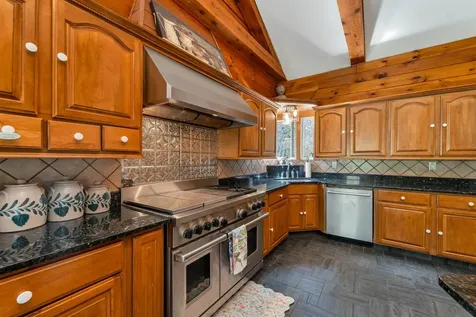 65 Green Mountain Road Effingham NH 03882
