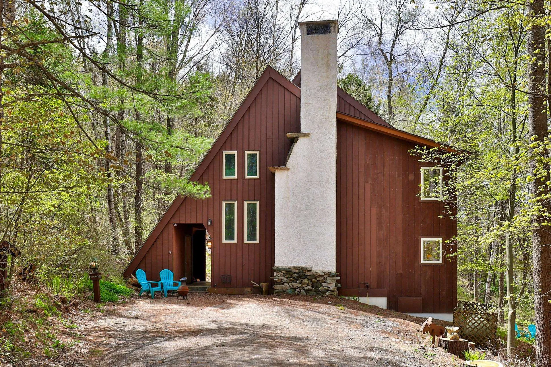 208 Great Hawk Road Rochester VT 05767