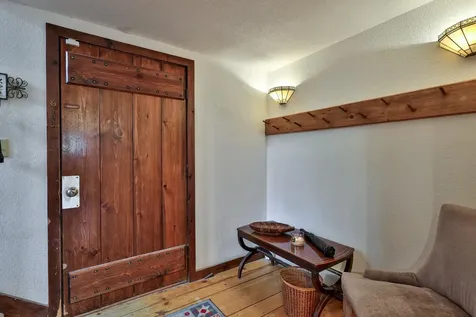 208 Great Hawk Road Rochester VT 05767
