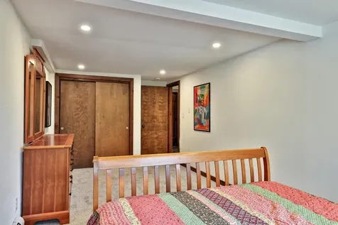 208 Great Hawk Road Rochester VT 05767
