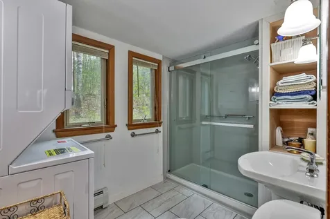 208 Great Hawk Road Rochester VT 05767