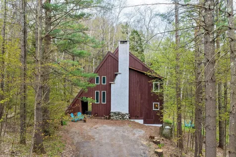 208 Great Hawk Road Rochester VT 05767