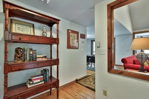 208 Great Hawk Road Rochester VT 05767