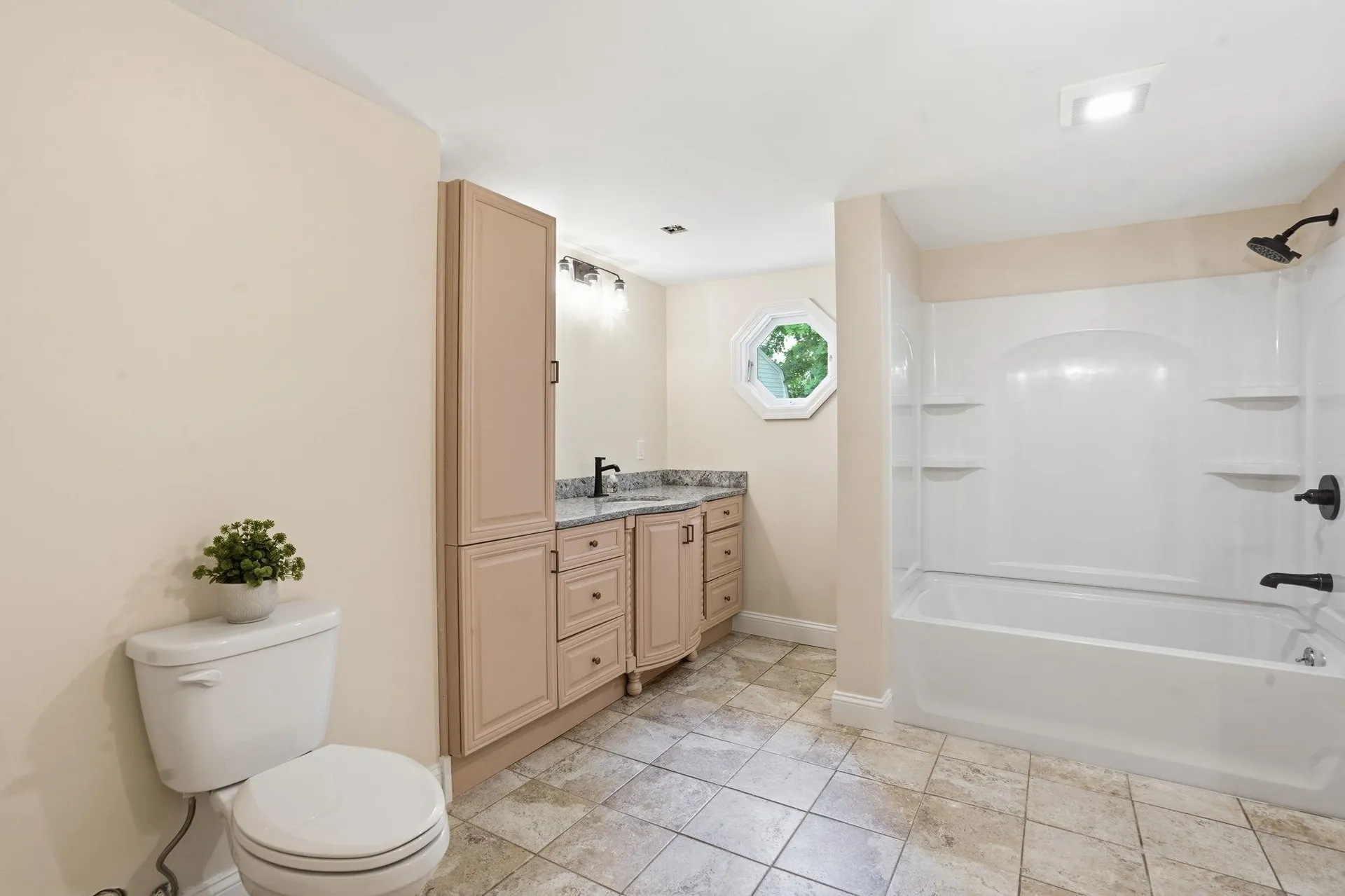 20 Orchard Terrace Salem NH 03079