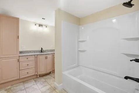 20 Orchard Terrace Salem NH 03079