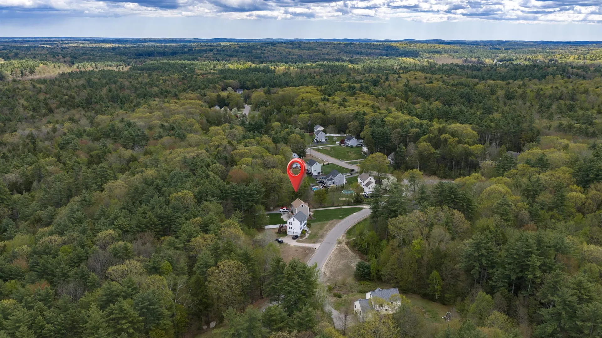 5 Treaty Court Sandown NH 03873