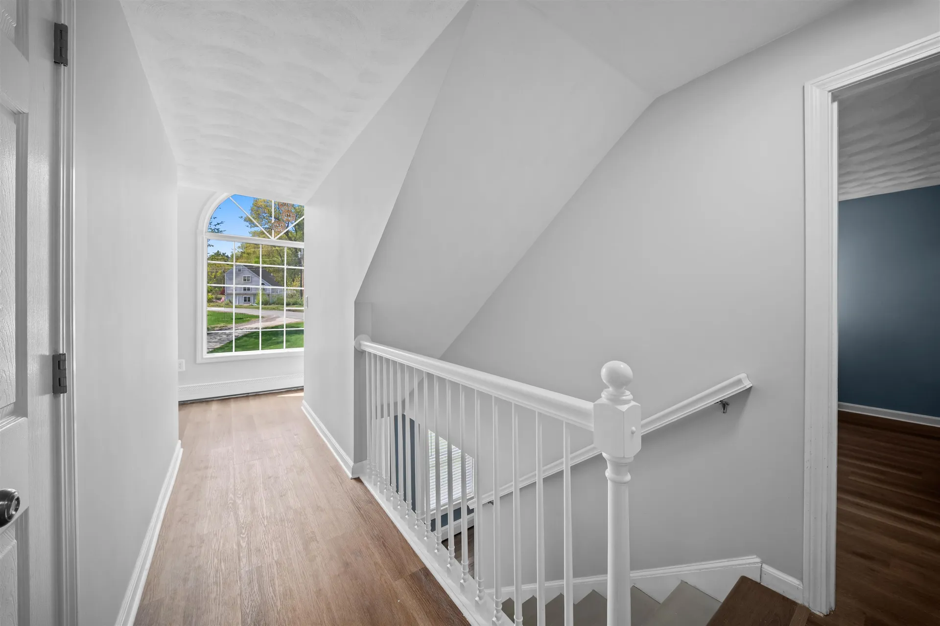 5 Treaty Court Sandown NH 03873