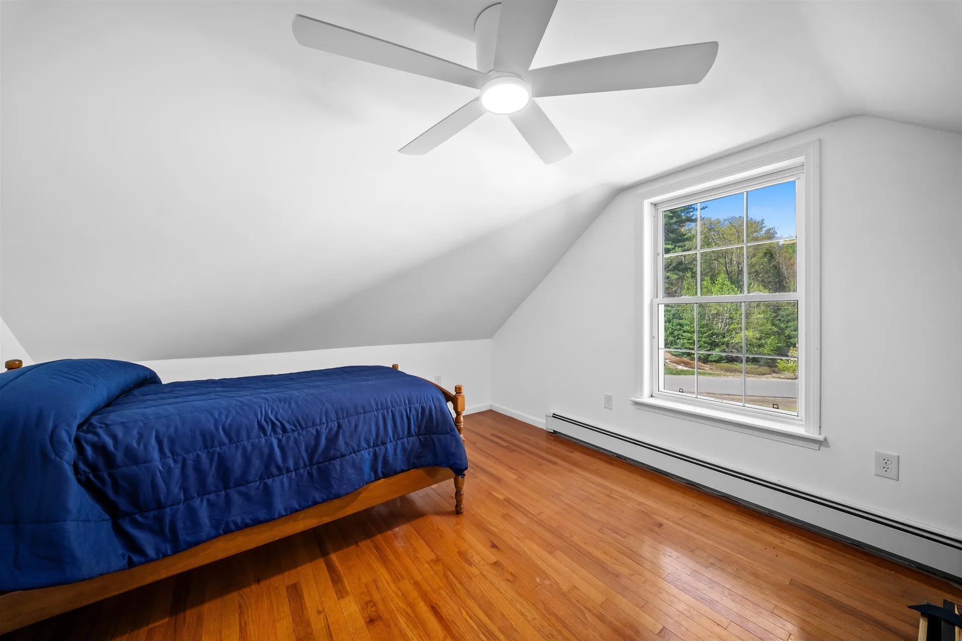 5 Treaty Court Sandown NH 03873