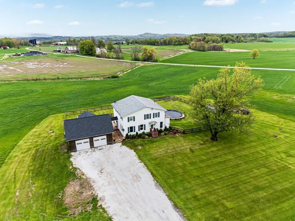 75 Stevens Orchard Road Orwell VT 05760