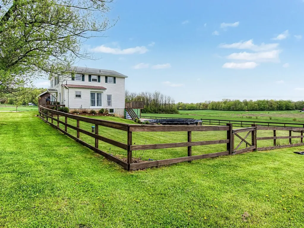 75 Stevens Orchard Road Orwell VT 05760