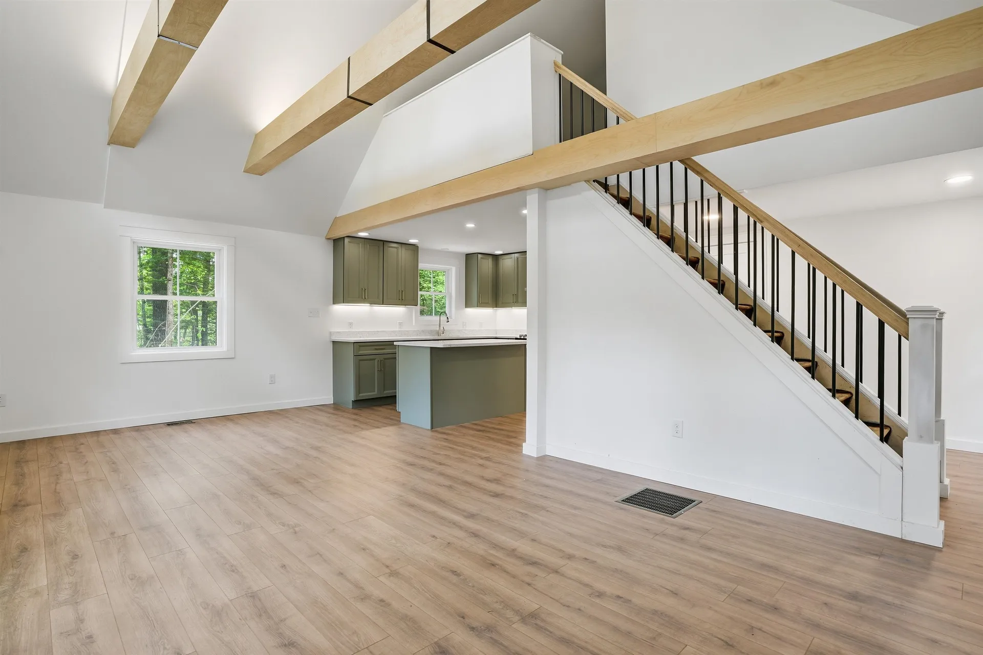 10 Glen Drive Barnstead NH 03225