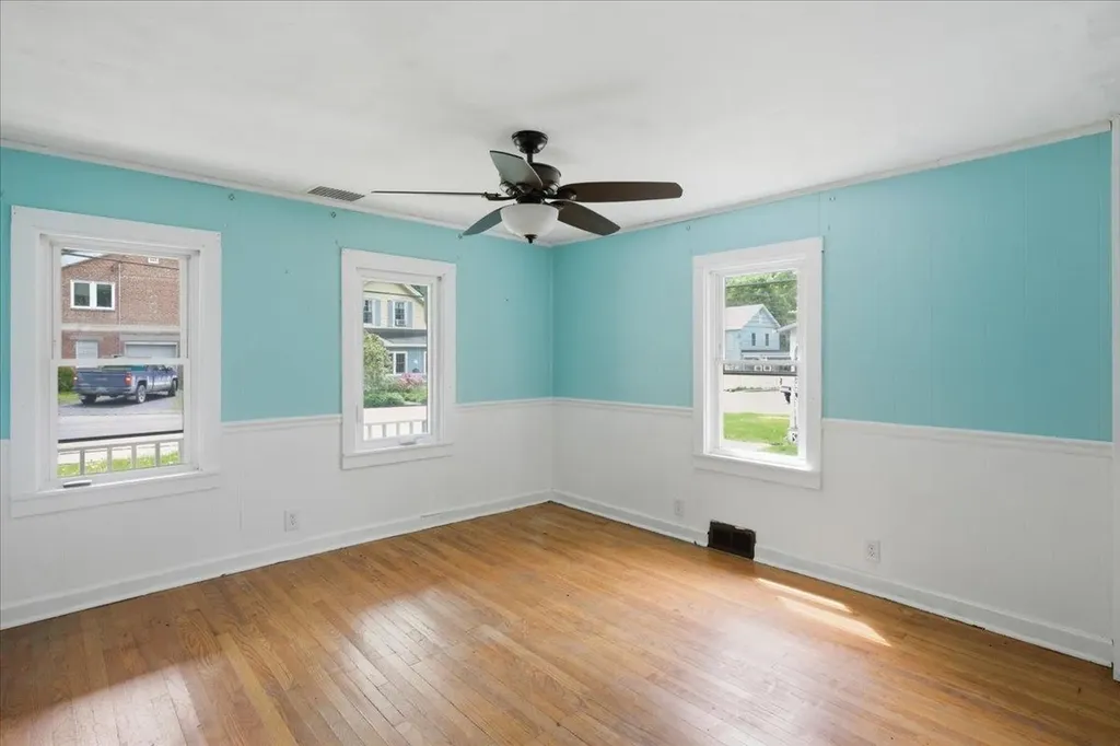 256 Union Street Bennington VT 12090