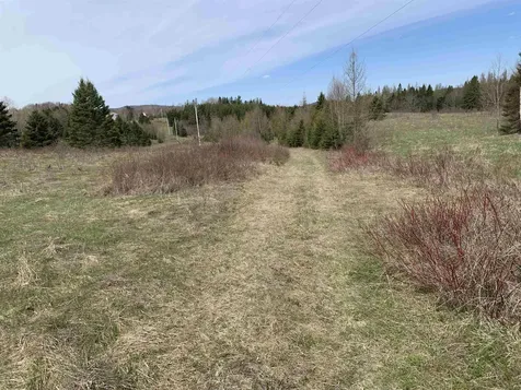 53 North Hill Road Stewartstown NH 03597