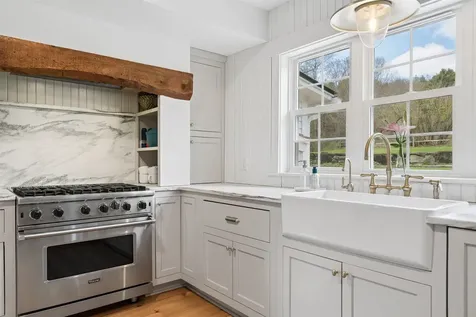 3090 South Road Woodstock VT 05091
