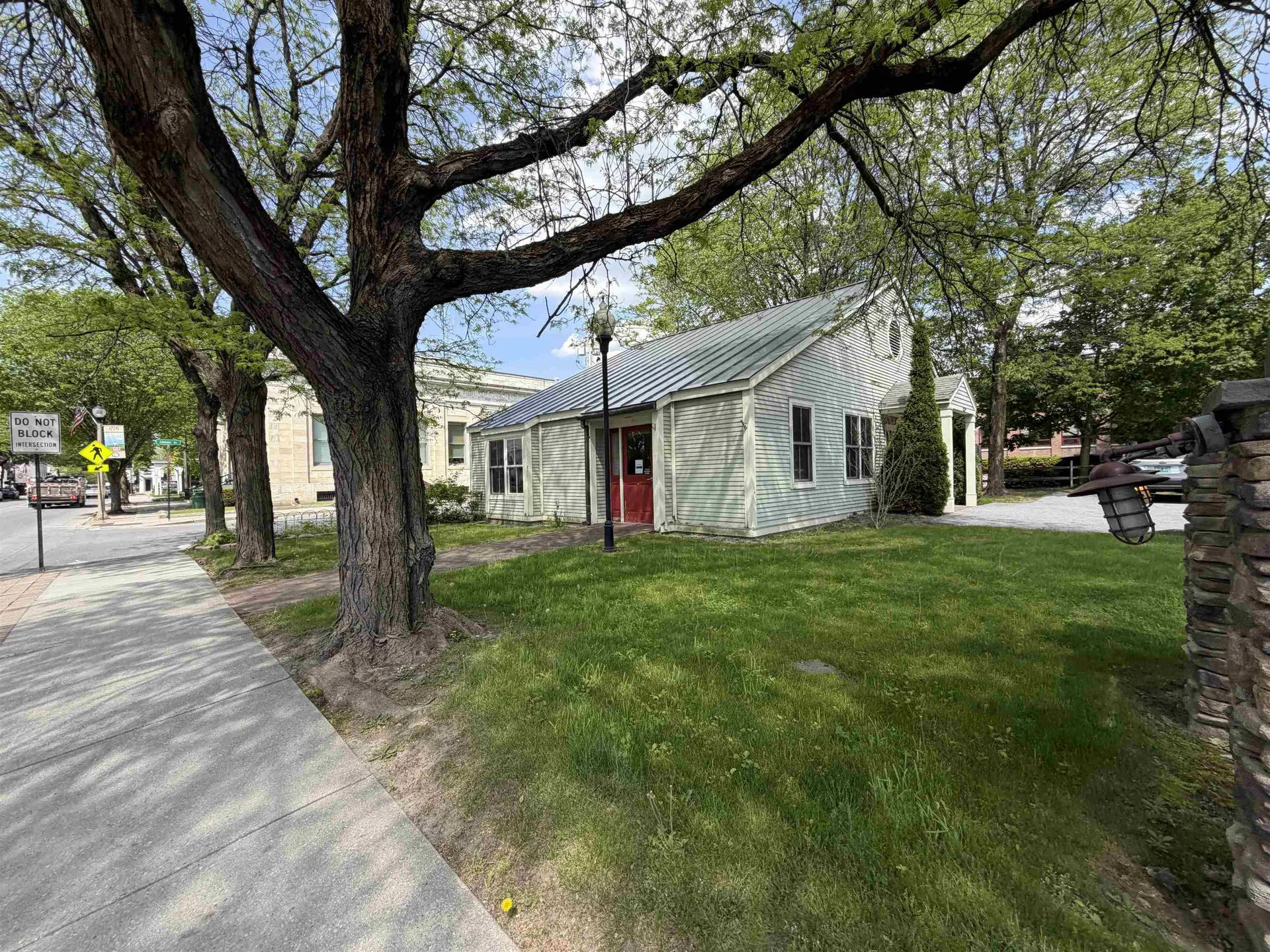 204 South Street Bennington VT 05201