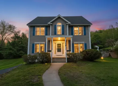 28 Rosegate Farm Drive Manchester NH 03109