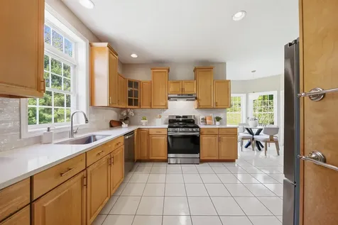 28 Rosegate Farm Drive Manchester NH 03109