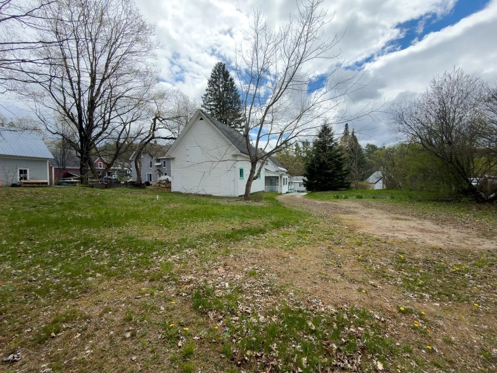 131 Grove Street Littleton NH 03561