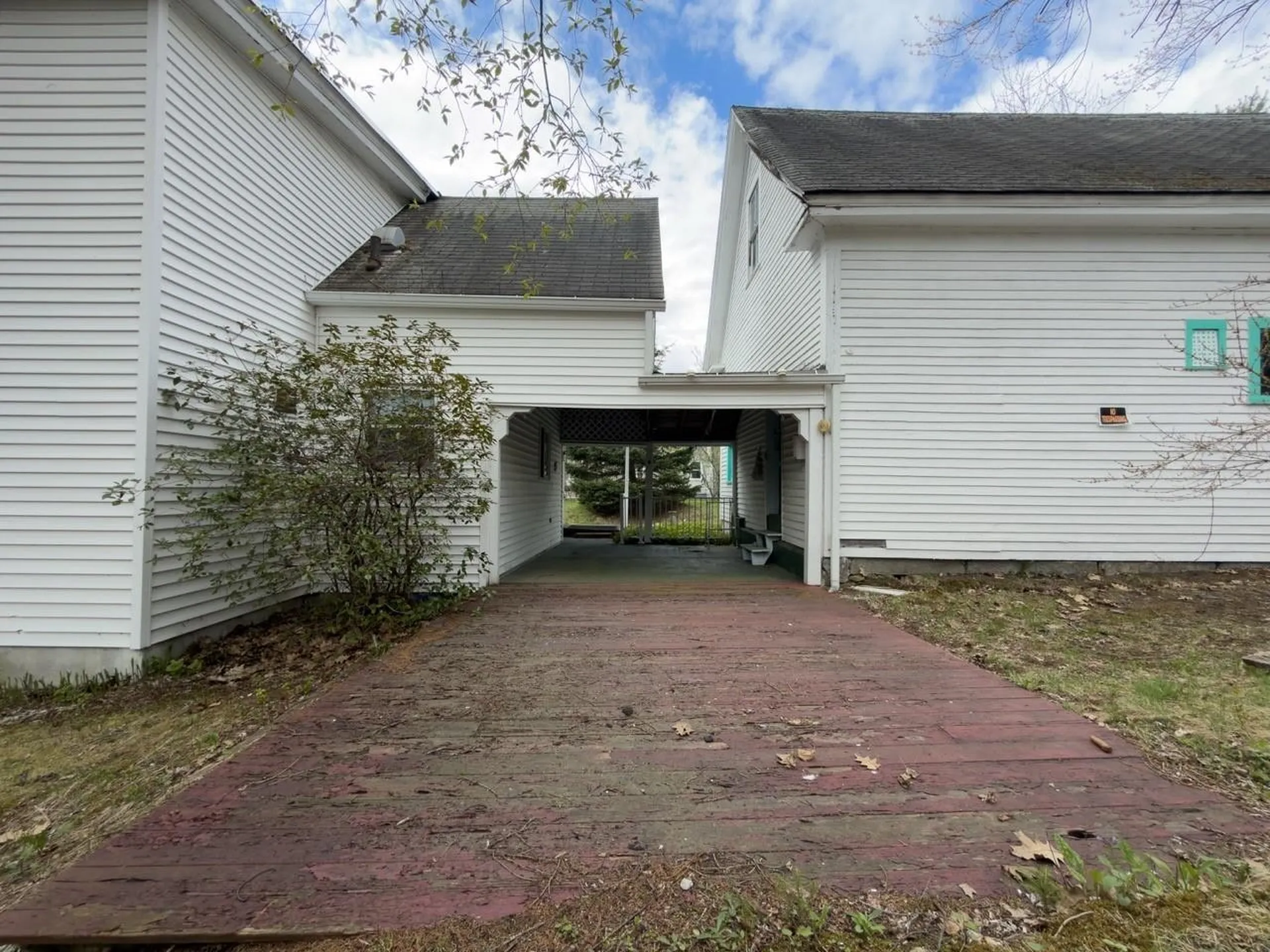 131 Grove Street Littleton NH 03561