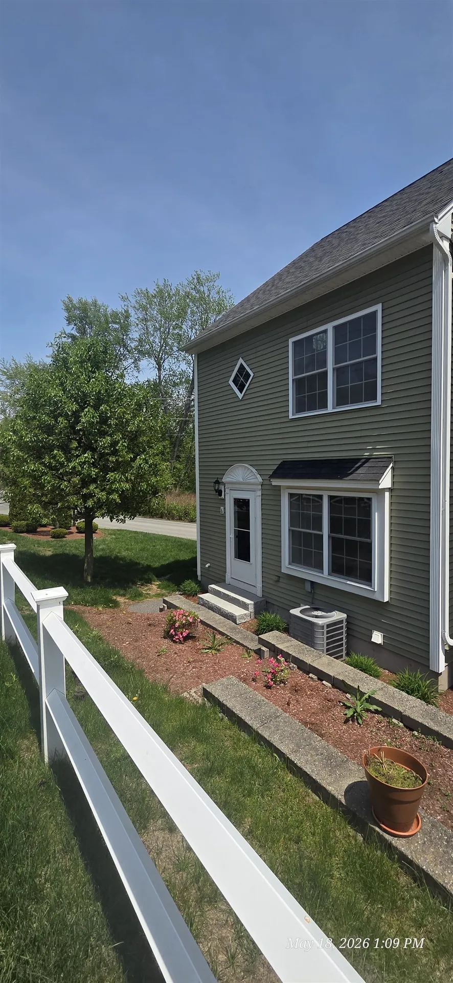38 Maple Street Derry NH 03038