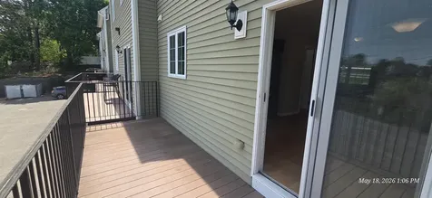 38 Maple Street Derry NH 03038