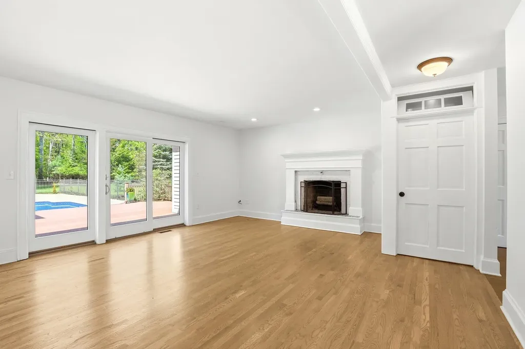 97 Dudley Road Brentwood NH 03833