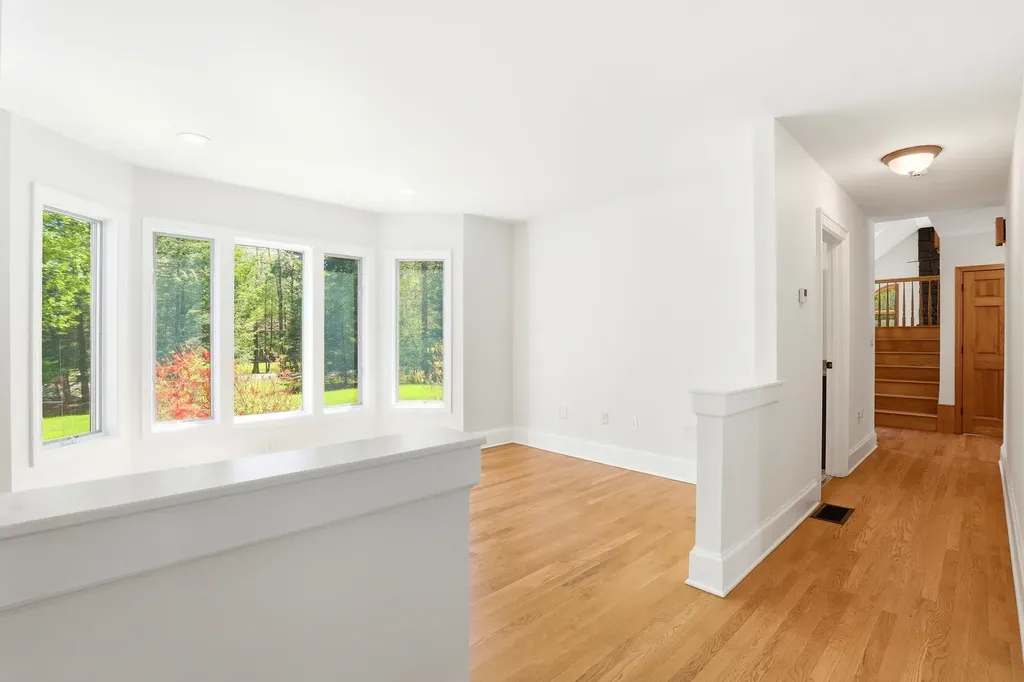 97 Dudley Road Brentwood NH 03833