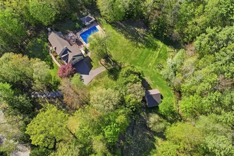 97 Dudley Road Brentwood NH 03833