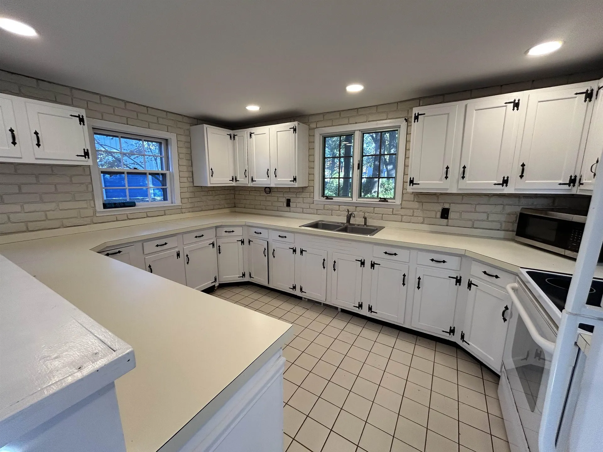 23 Garfield Street Exeter NH 03833