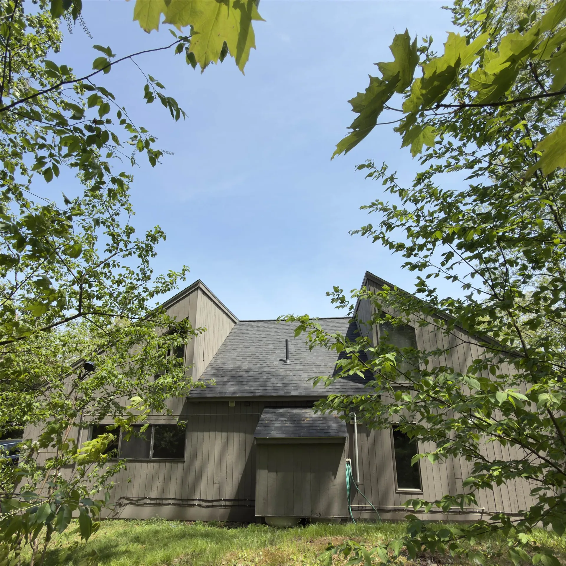 44 Coburn Woods Drive Nashua NH 03063