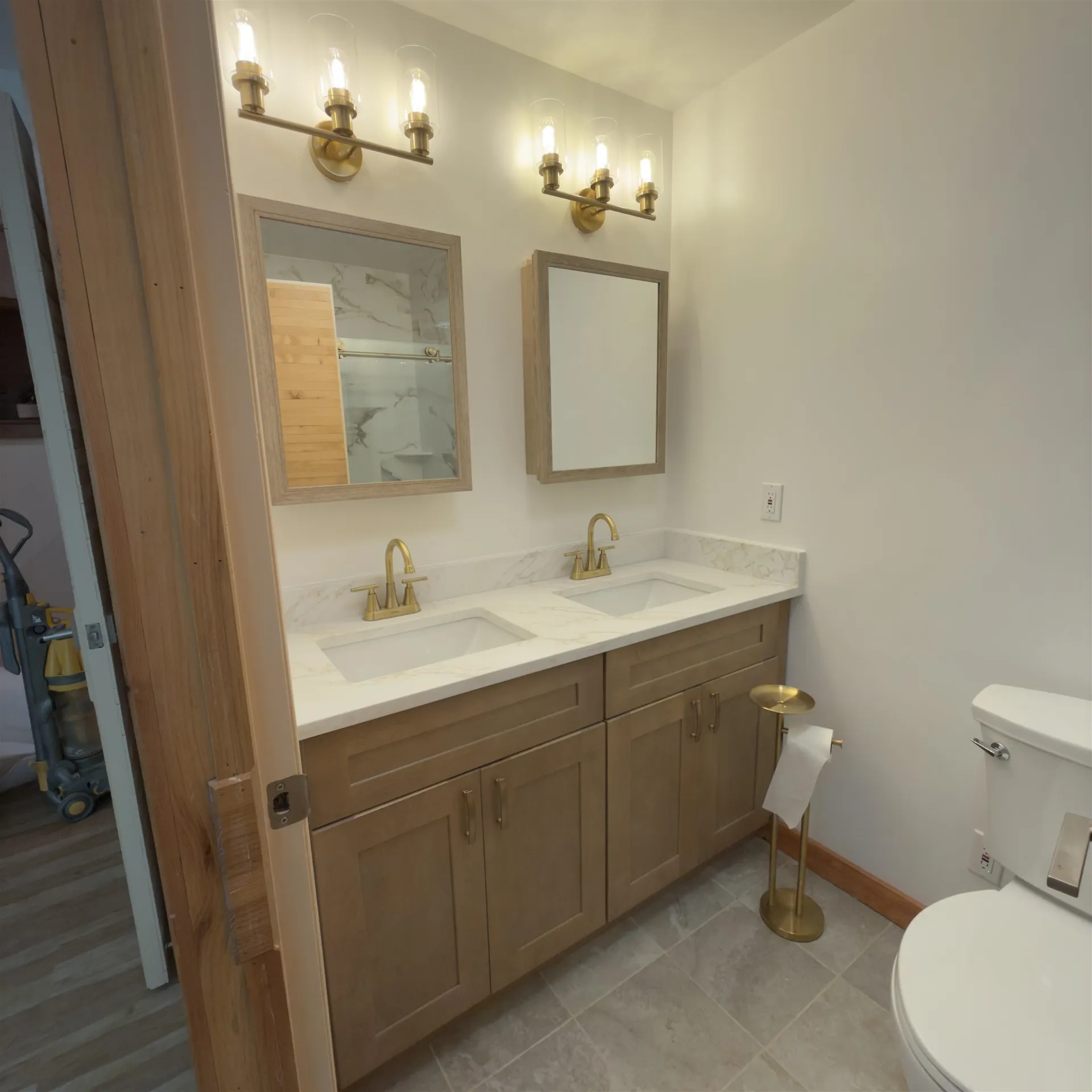 44 Coburn Woods Drive Nashua NH 03063