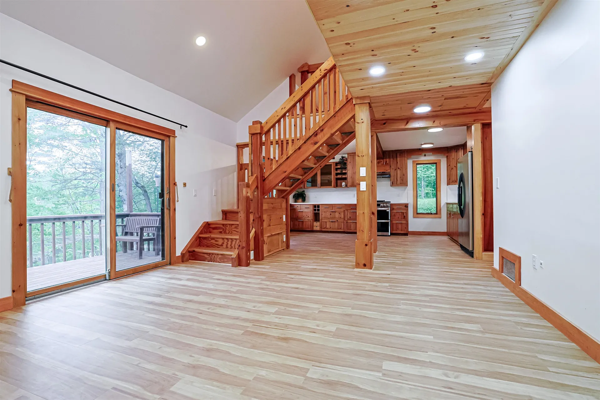 44 Coburn Woods Drive Nashua NH 03063