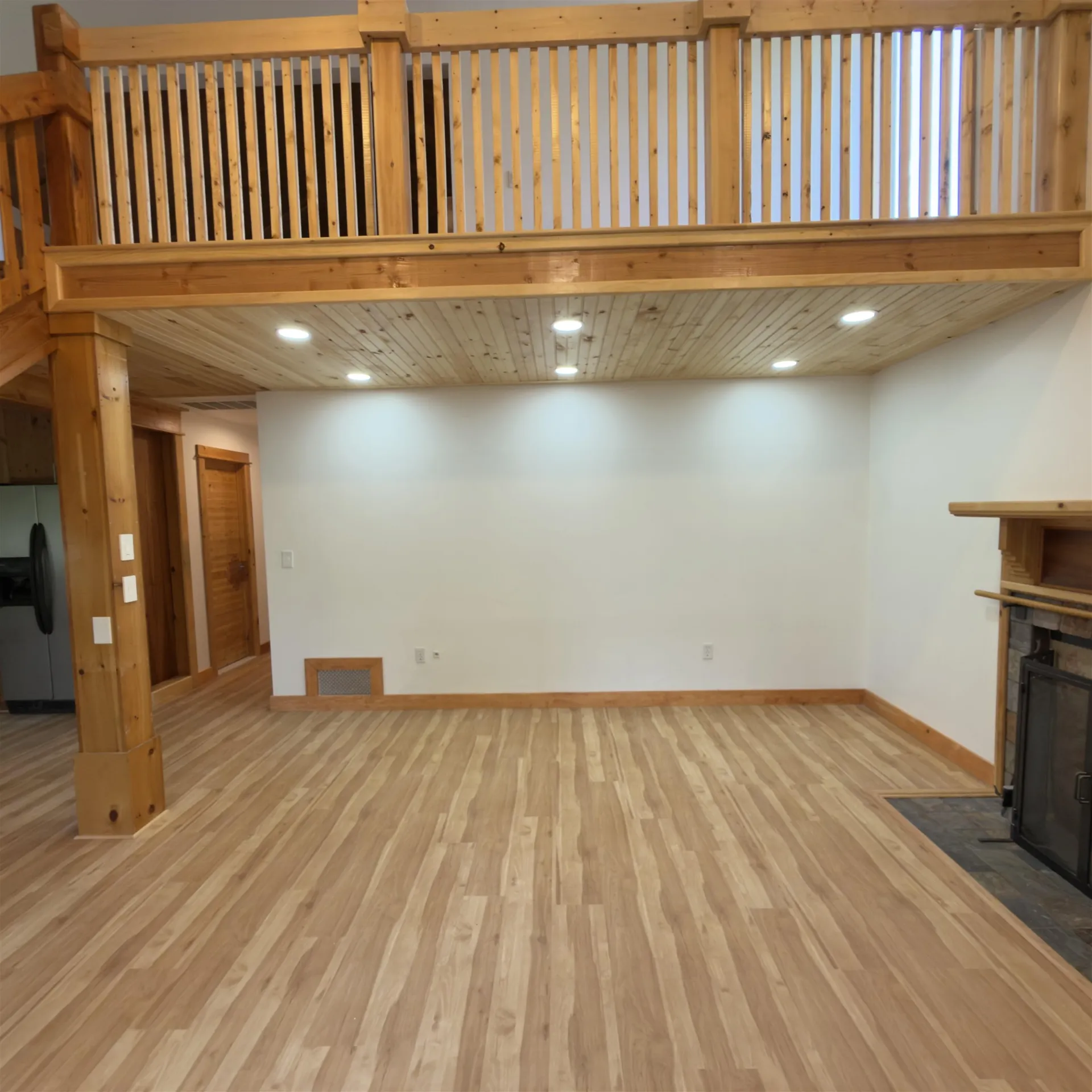 44 Coburn Woods Drive Nashua NH 03063