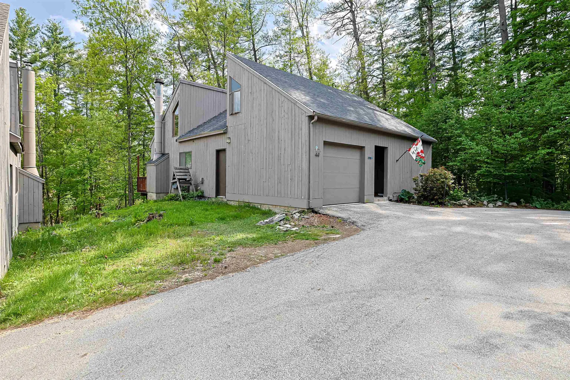 44 Coburn Woods Drive Nashua NH 03063