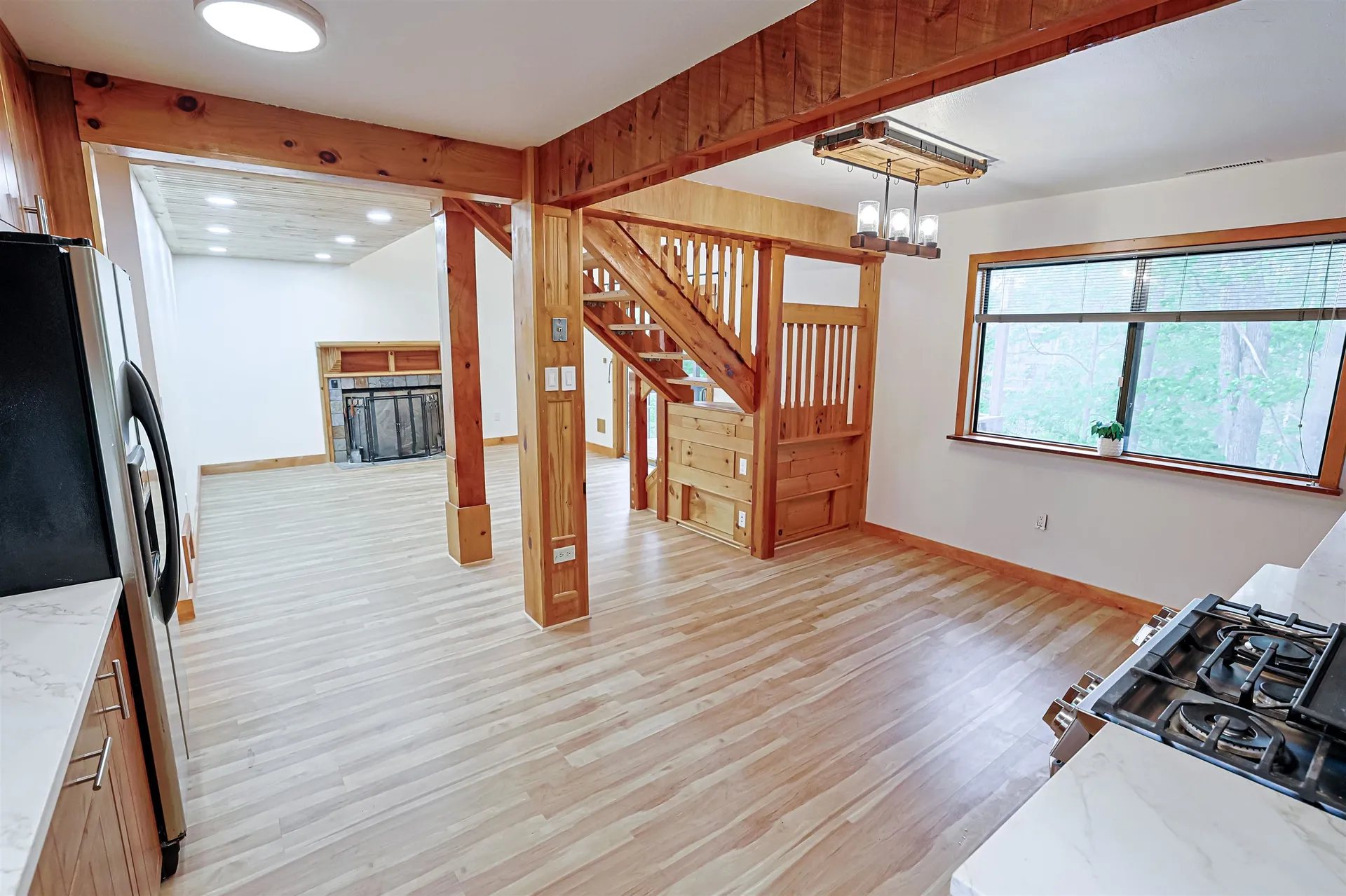 44 Coburn Woods Drive Nashua NH 03063