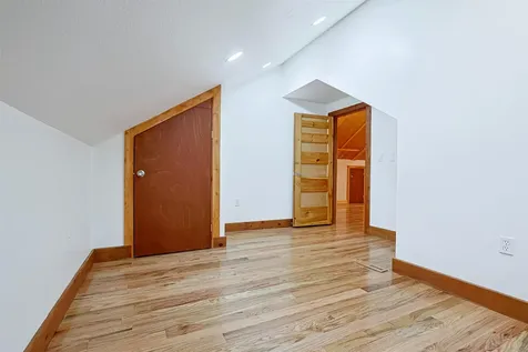 44 Coburn Woods Drive Nashua NH 03063