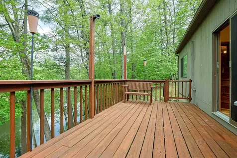 44 Coburn Woods Drive Nashua NH 03063