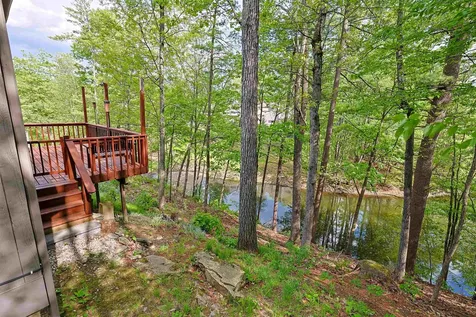 44 Coburn Woods Drive Nashua NH 03063