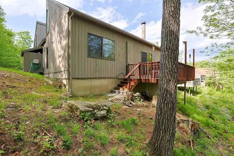44 Coburn Woods Drive Nashua NH 03063
