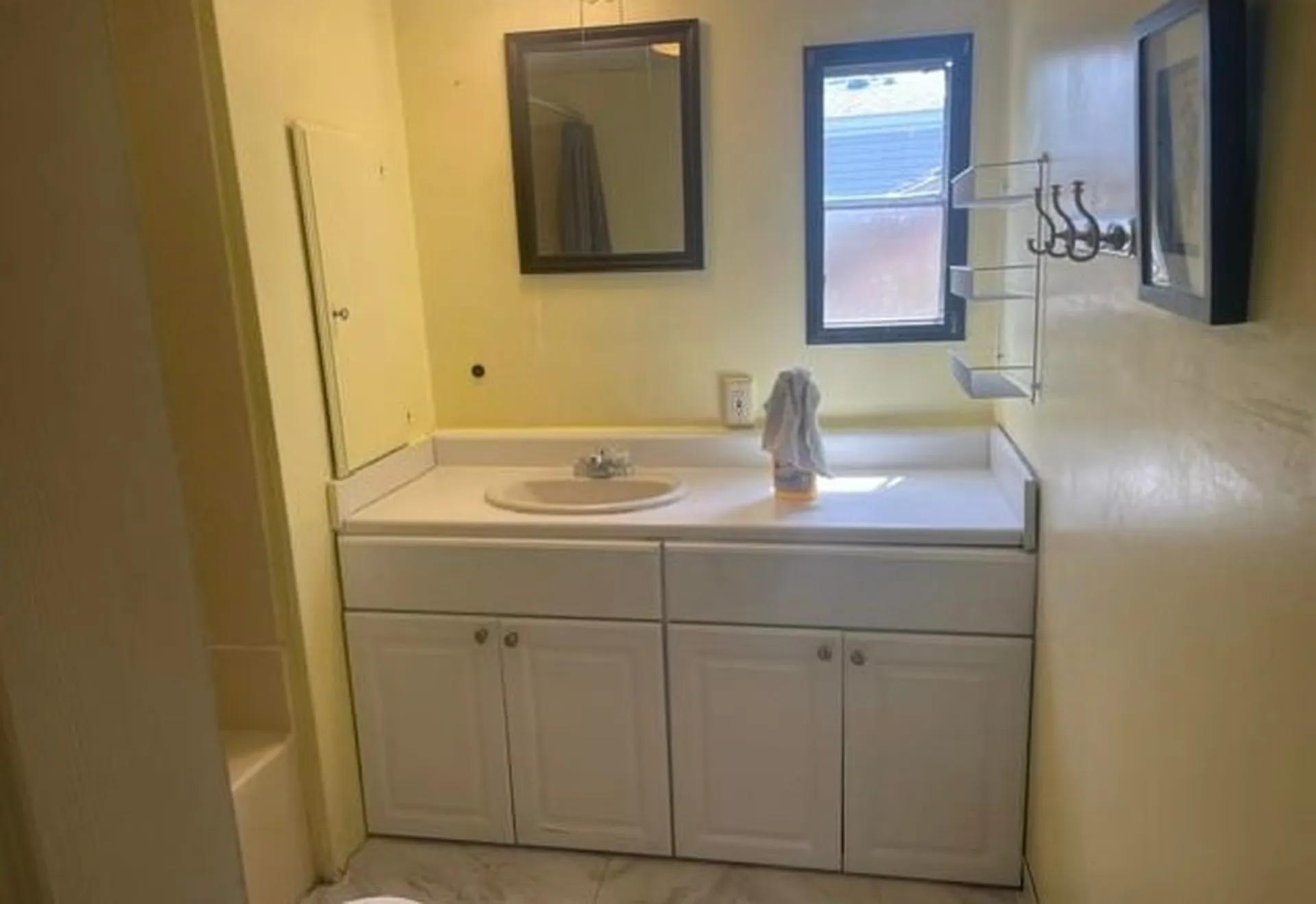 4 Robbins Street Hinsdale NH 03451